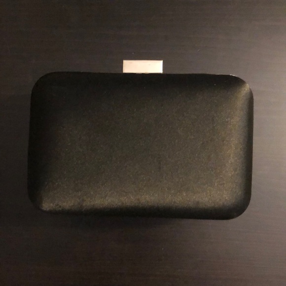 Jessica McClintock Black Clutch with Silver Embellishment. NWT - Picture 3 of 6